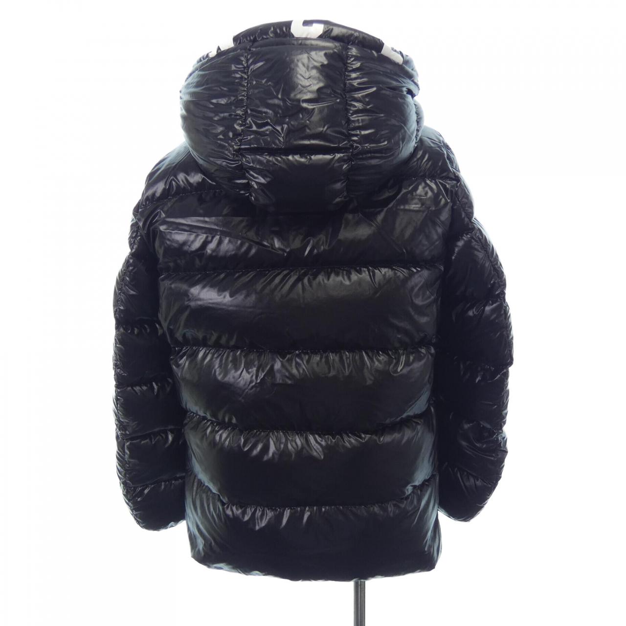 モンクレール MONCLER ダウンジャケット