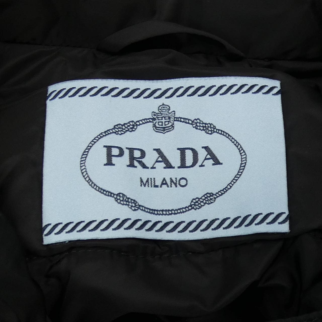 プラダ PRADA トライアングルロゴ 29X544 R182 Q04 ダウンジャケット