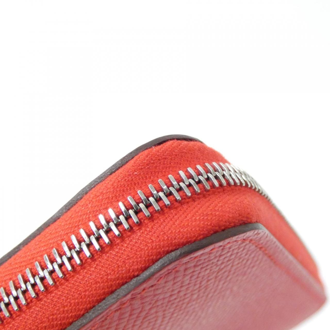 エルメス COEUR ET RUBANS シルク イン コンパクト 087112CK 財布