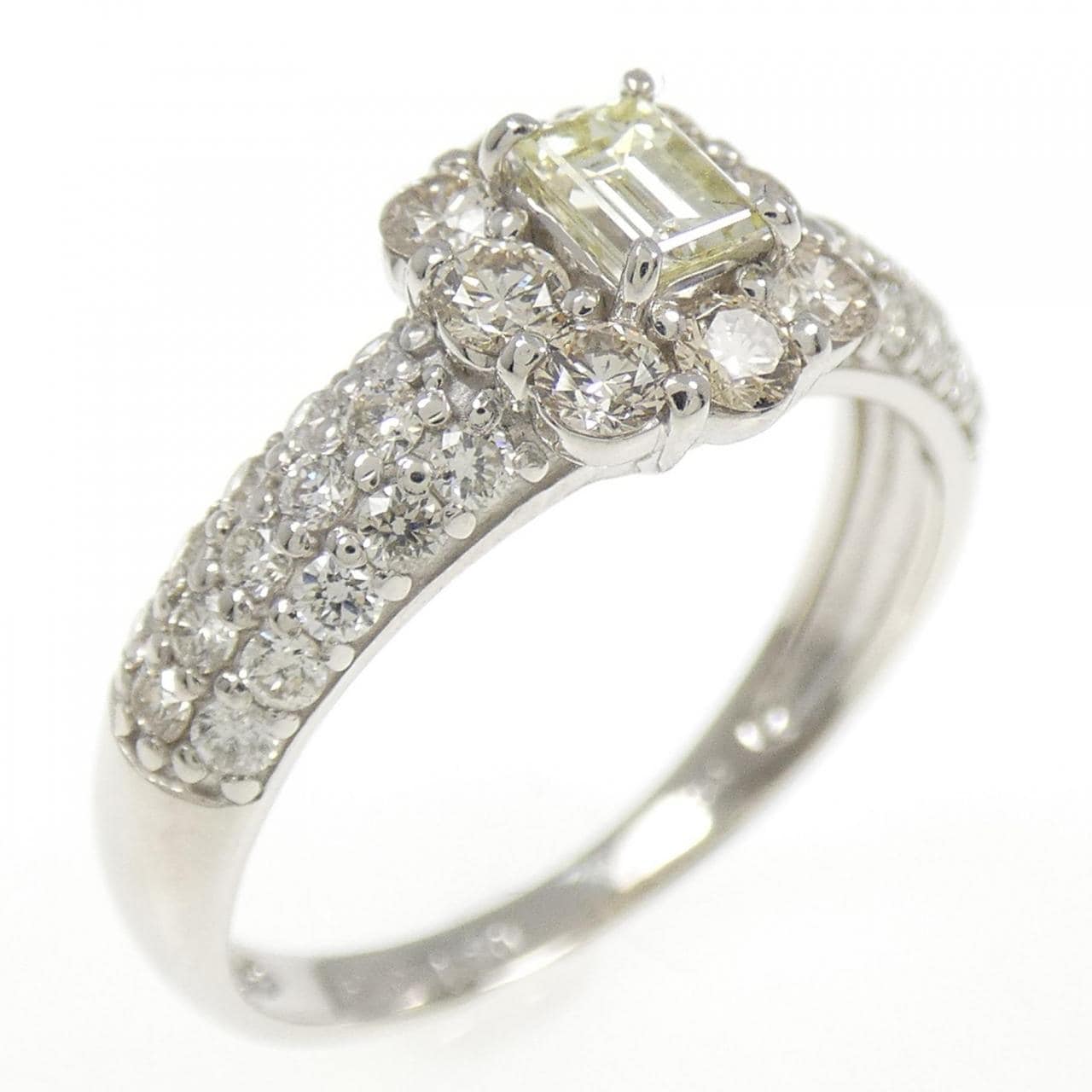 PT900 ダイヤモンド リング 0.21CT