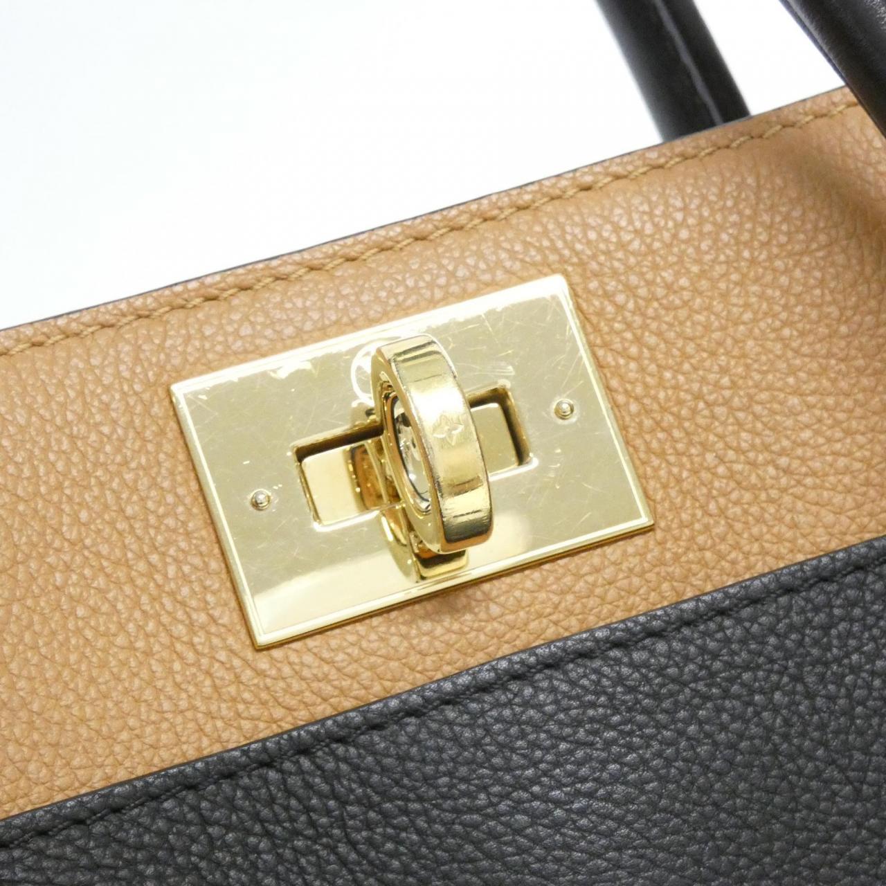 LOUIS VUITTON Monogram On My Side MM M53823 Bag