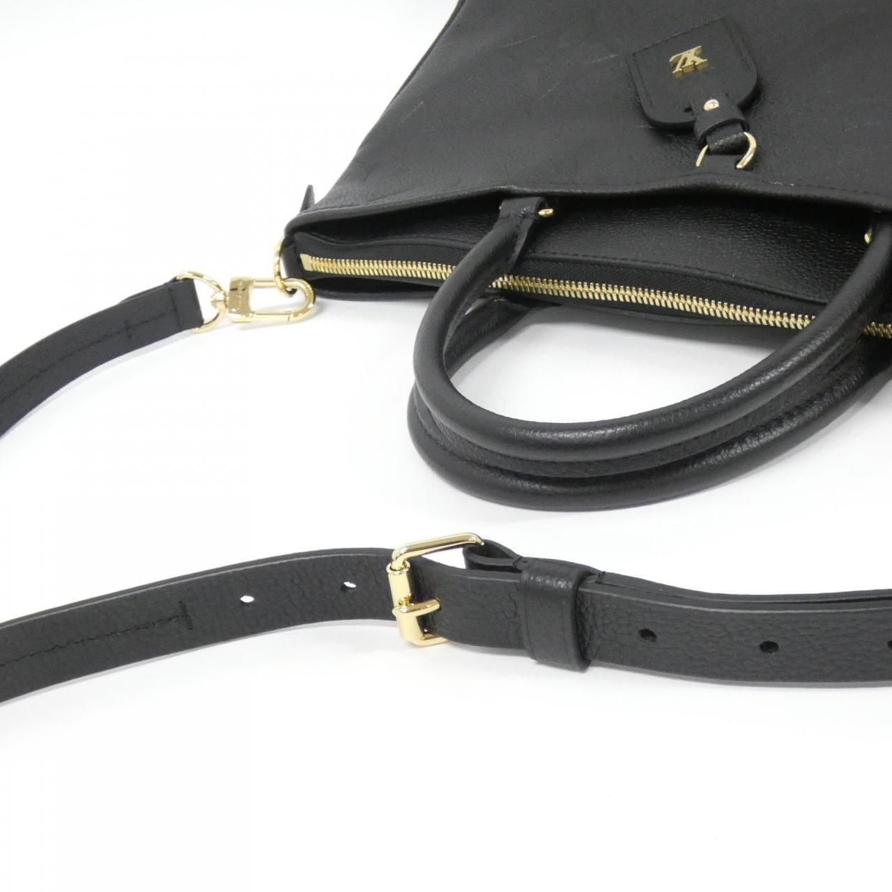 LOUIS VUITTON Monogram Empreinte Trianon MM M46487 包