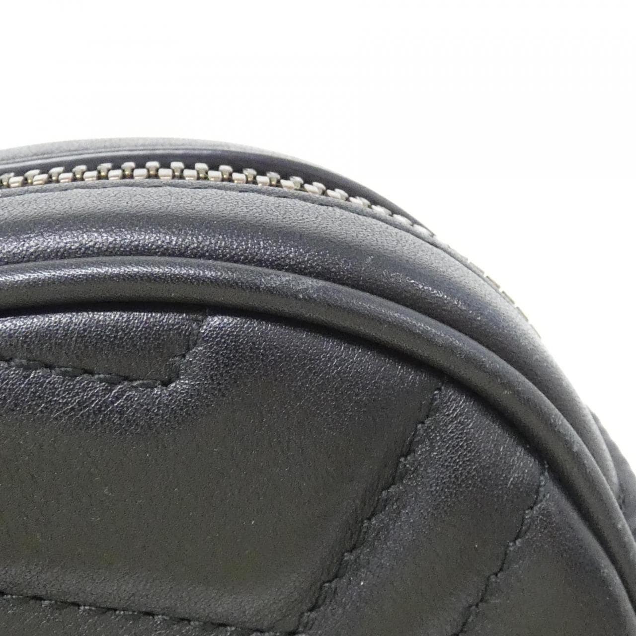 グッチ GG MARMONT 476434 DSVRT ウエストバッグ