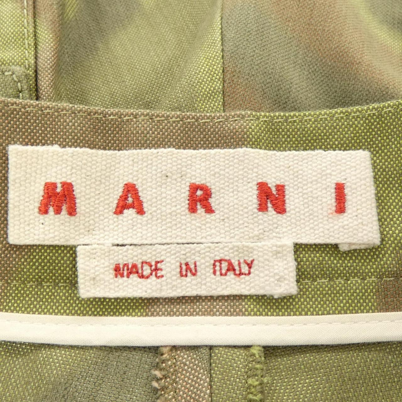 マルニ MARNI PAMA0296A0 UTC102 ショートパンツ