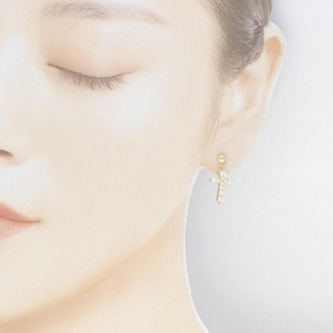 K18YG クロス ダイヤモンド ピアス 1.00CT