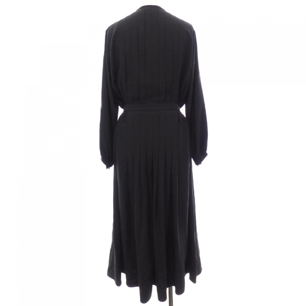 ルイヴィトン LOUIS VUITTON モノグラムアクセントプリーツドレス FQDR42AKM ワンピース