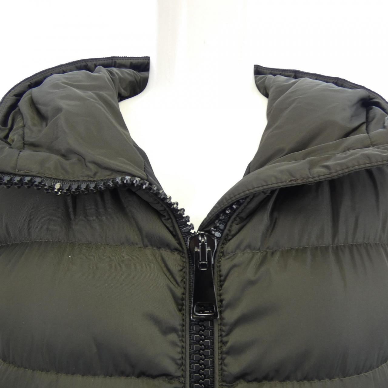 モンクレール MONCLER TALEVE ダウンコート