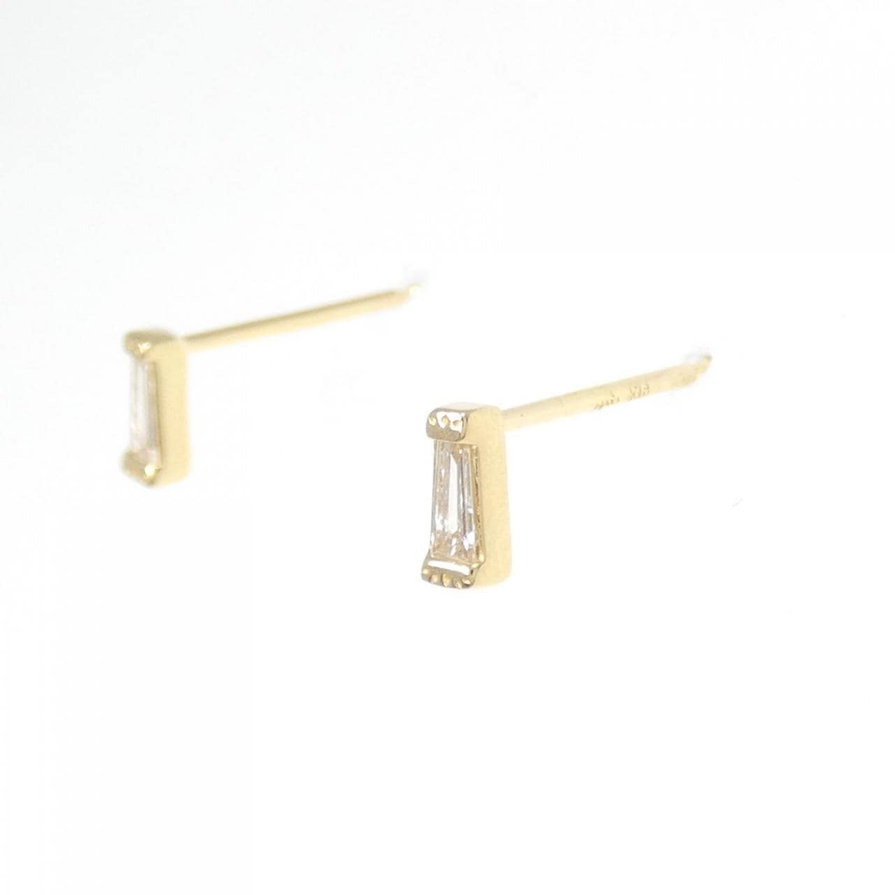 アガット ダイヤモンド ピアス 0.06CT