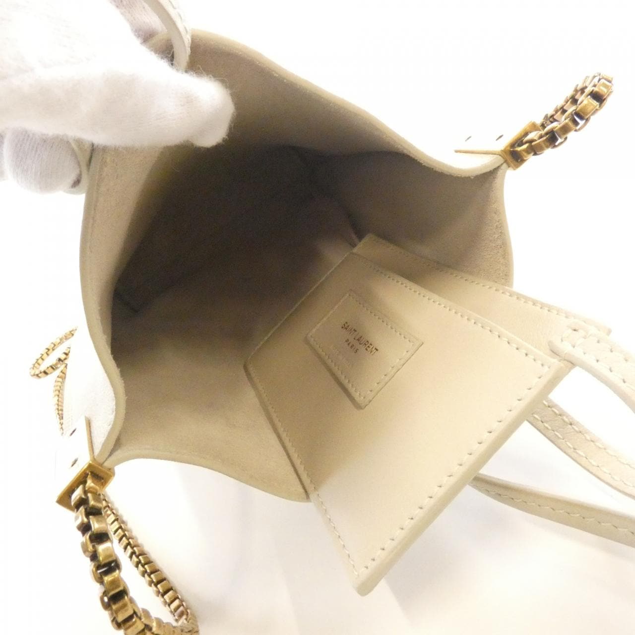 サンローラン SUZANNE 654990 11C0W ショルダーバッグ