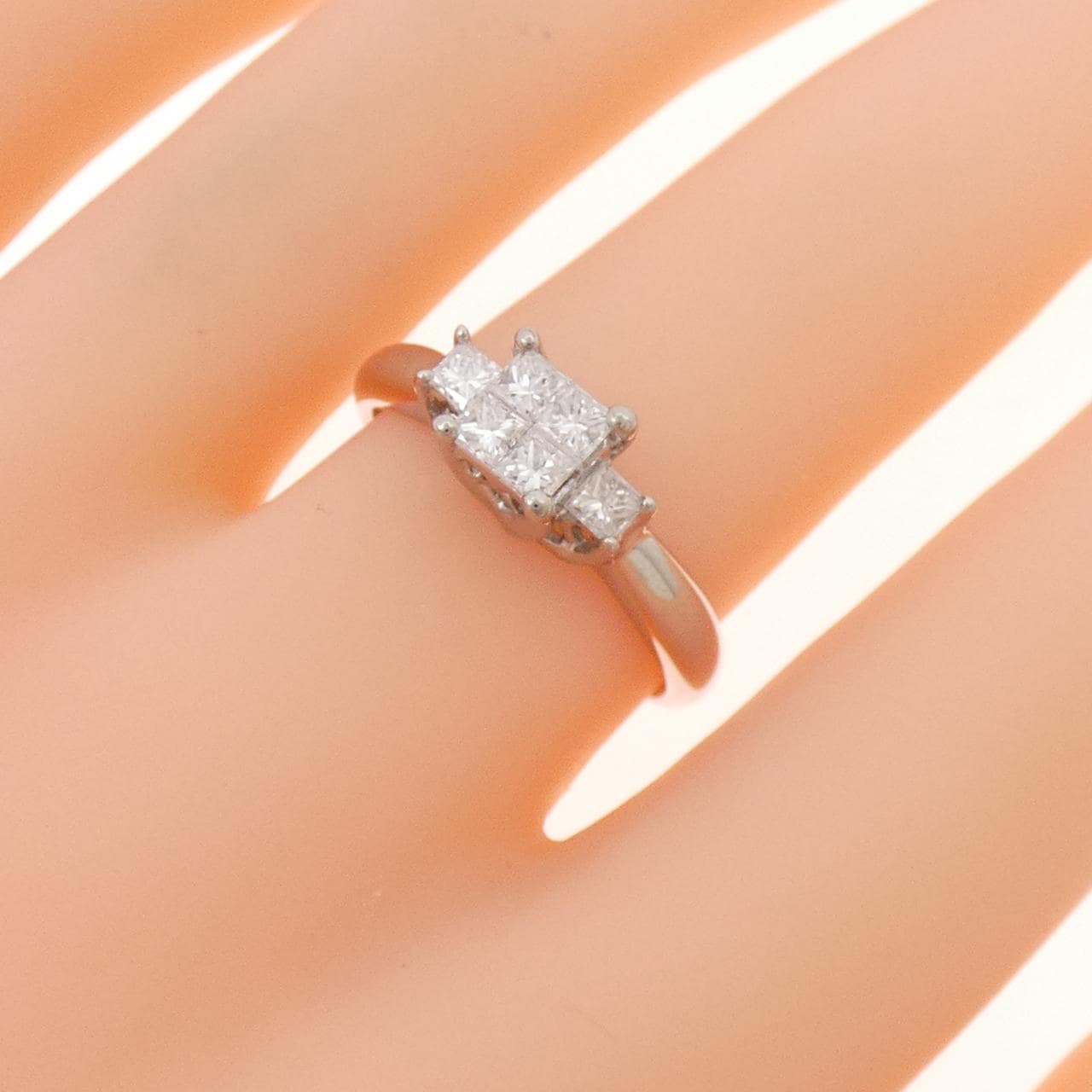 K18WG ダイヤモンド リング 0.52CT