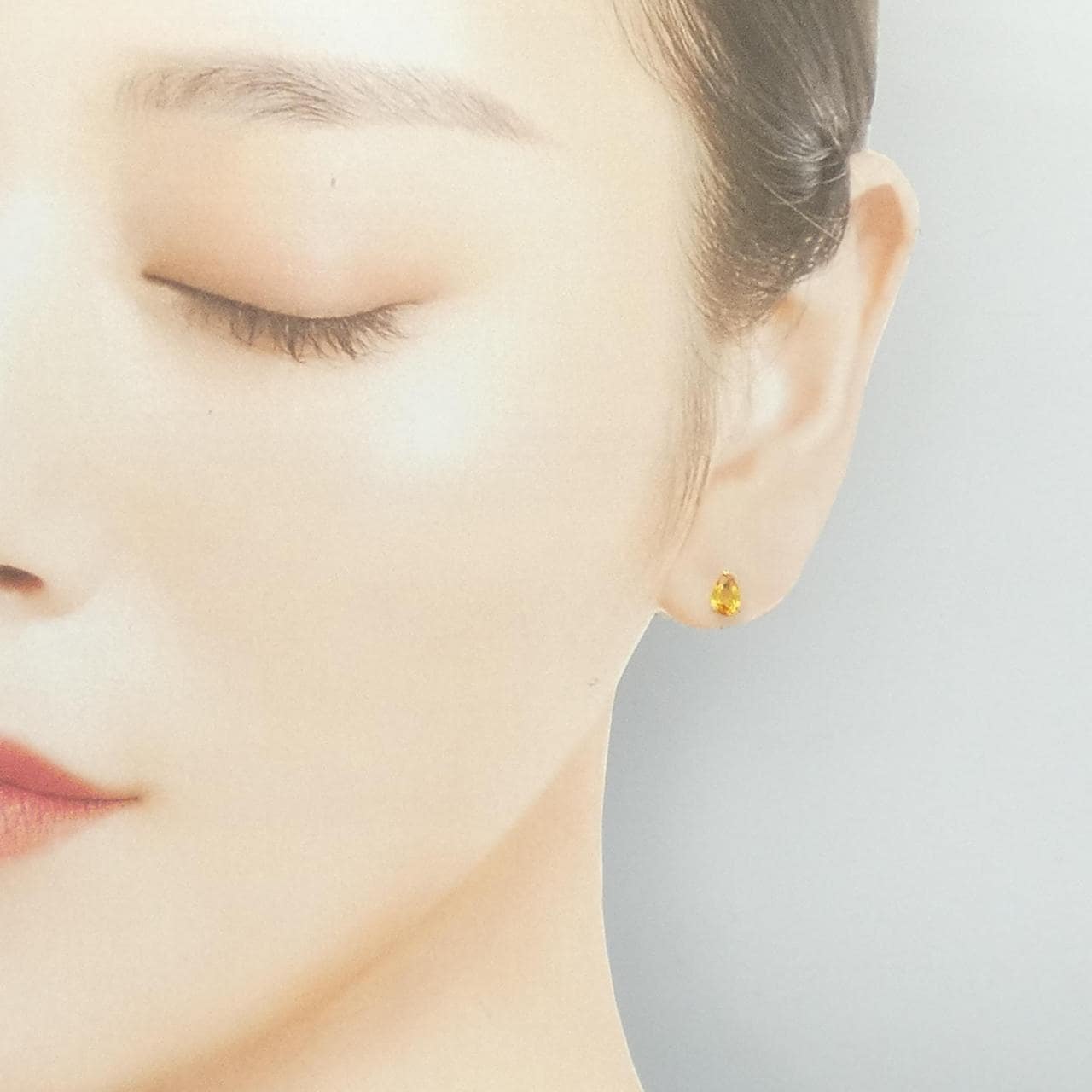 K18YG サファイヤ ピアス 0.60CT