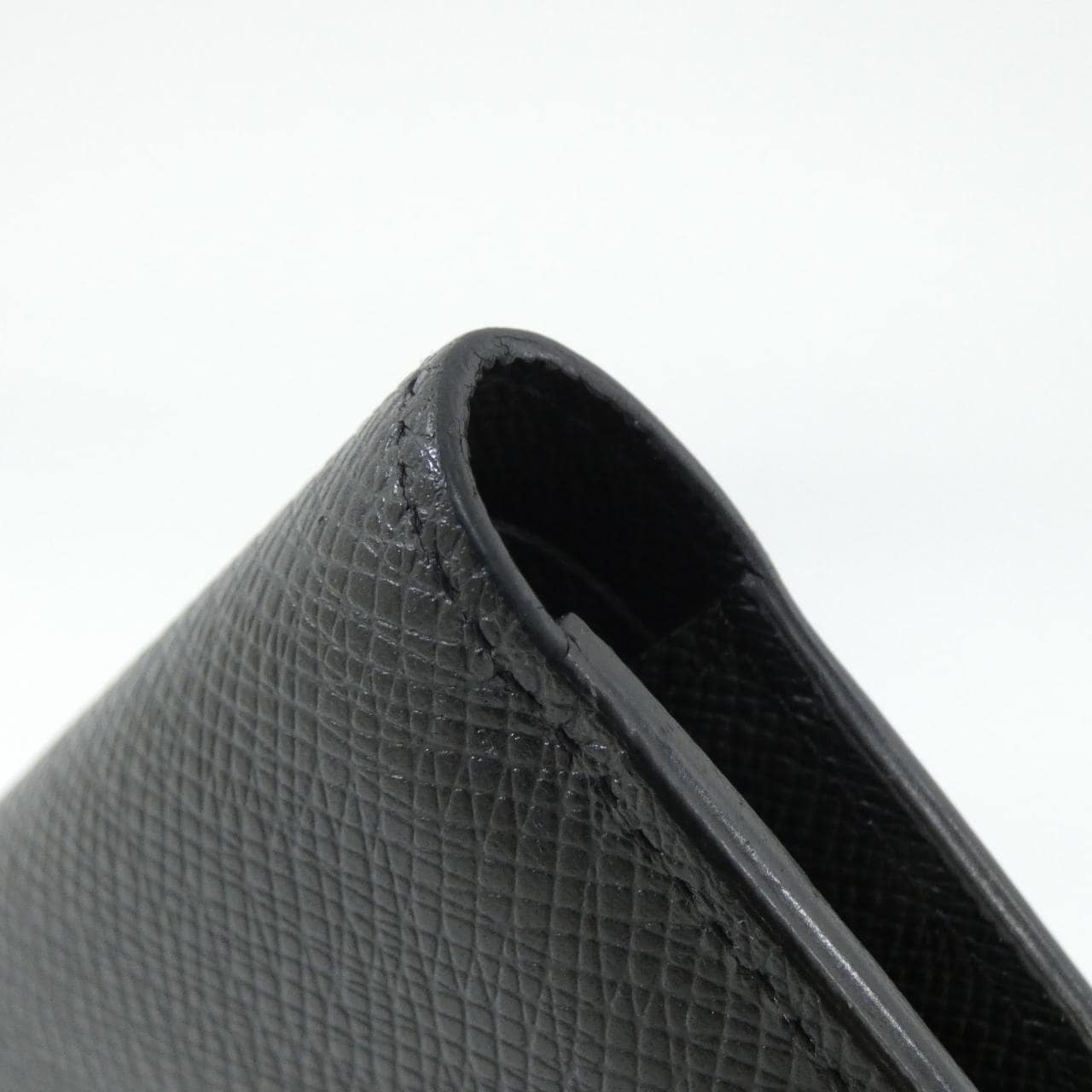 ルイヴィトン タイガ ポルトフォイユ ミュルティプル M30531 札入れ