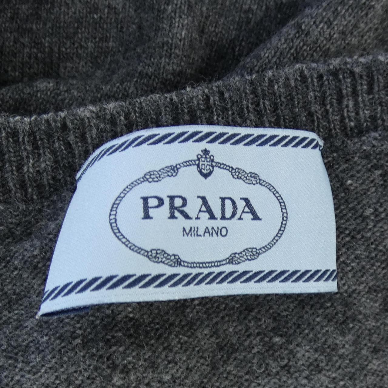 プラダ PRADA P24Q43 S142 1H8Q ニット