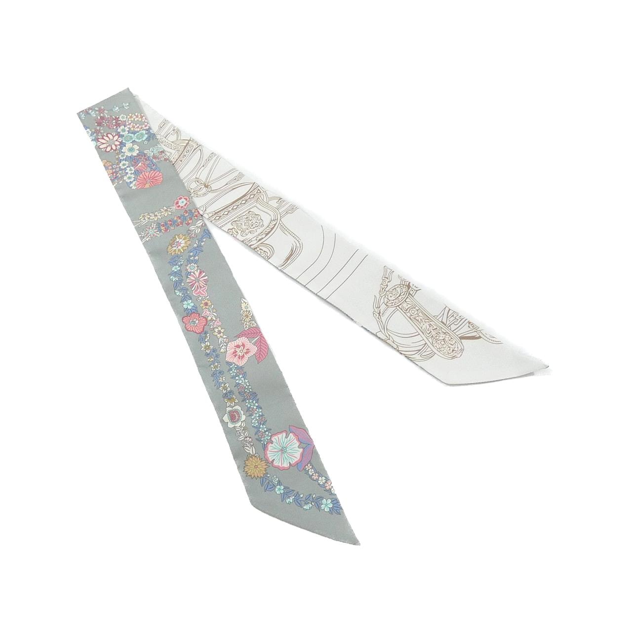 エルメス BRIDES DE GALA EN FLEURS ツイリー 064220S スカーフ