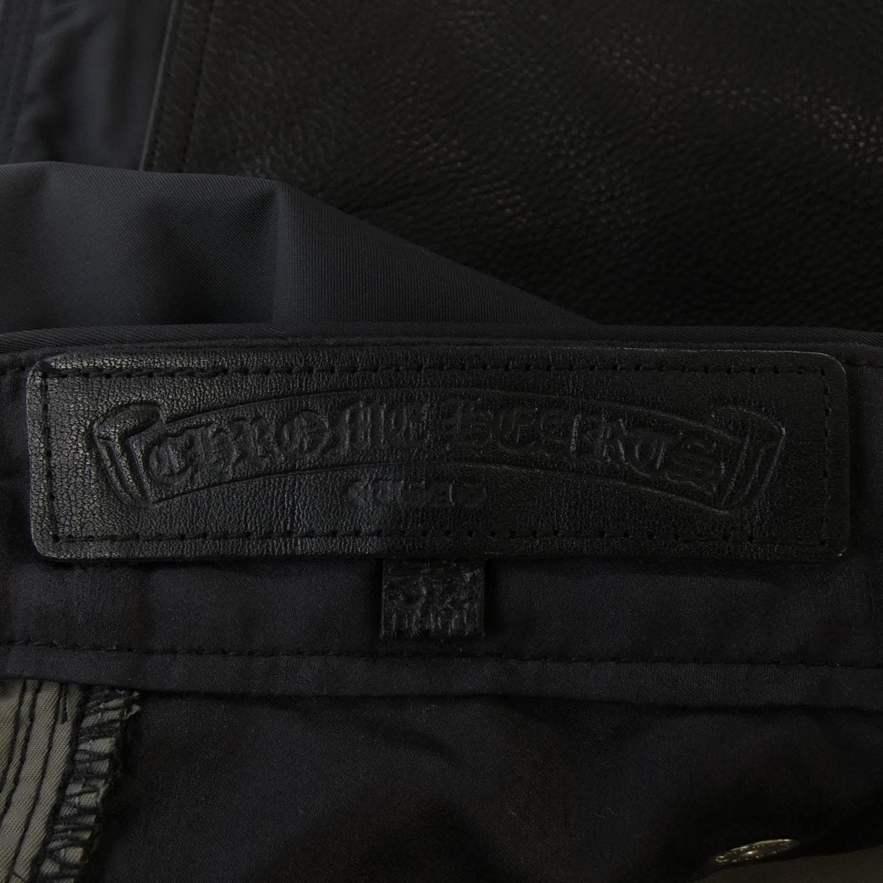 クロムハーツ CHROME HEARTS クロスボール クロスパッチ スクロールラベル 410180071******892 ショートパンツ