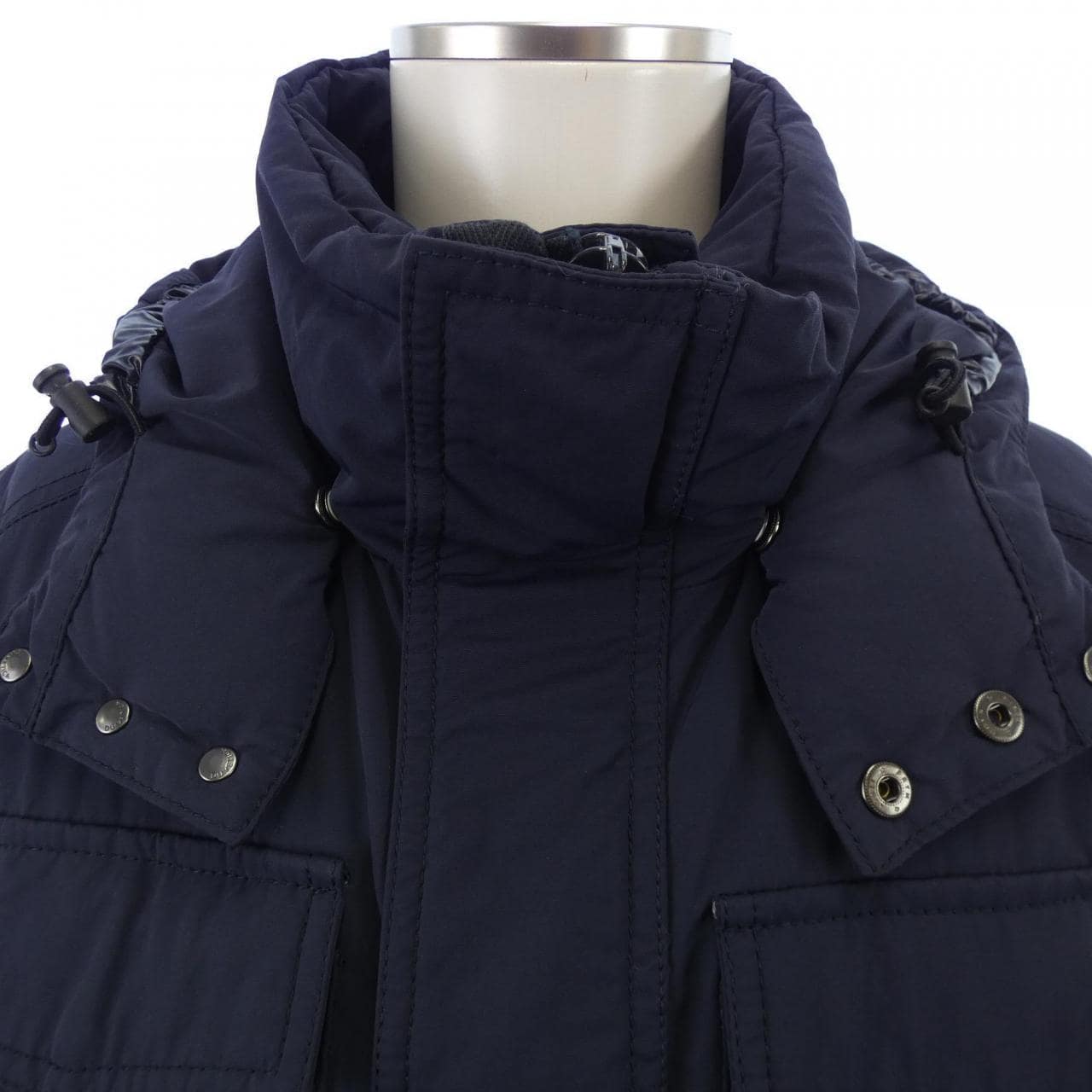 デュベティカ DUVETICA ダウンジャケット