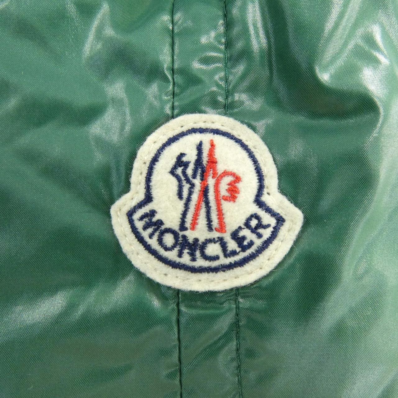 モンクレール MONCLER ESCALLONIA ダウンコート