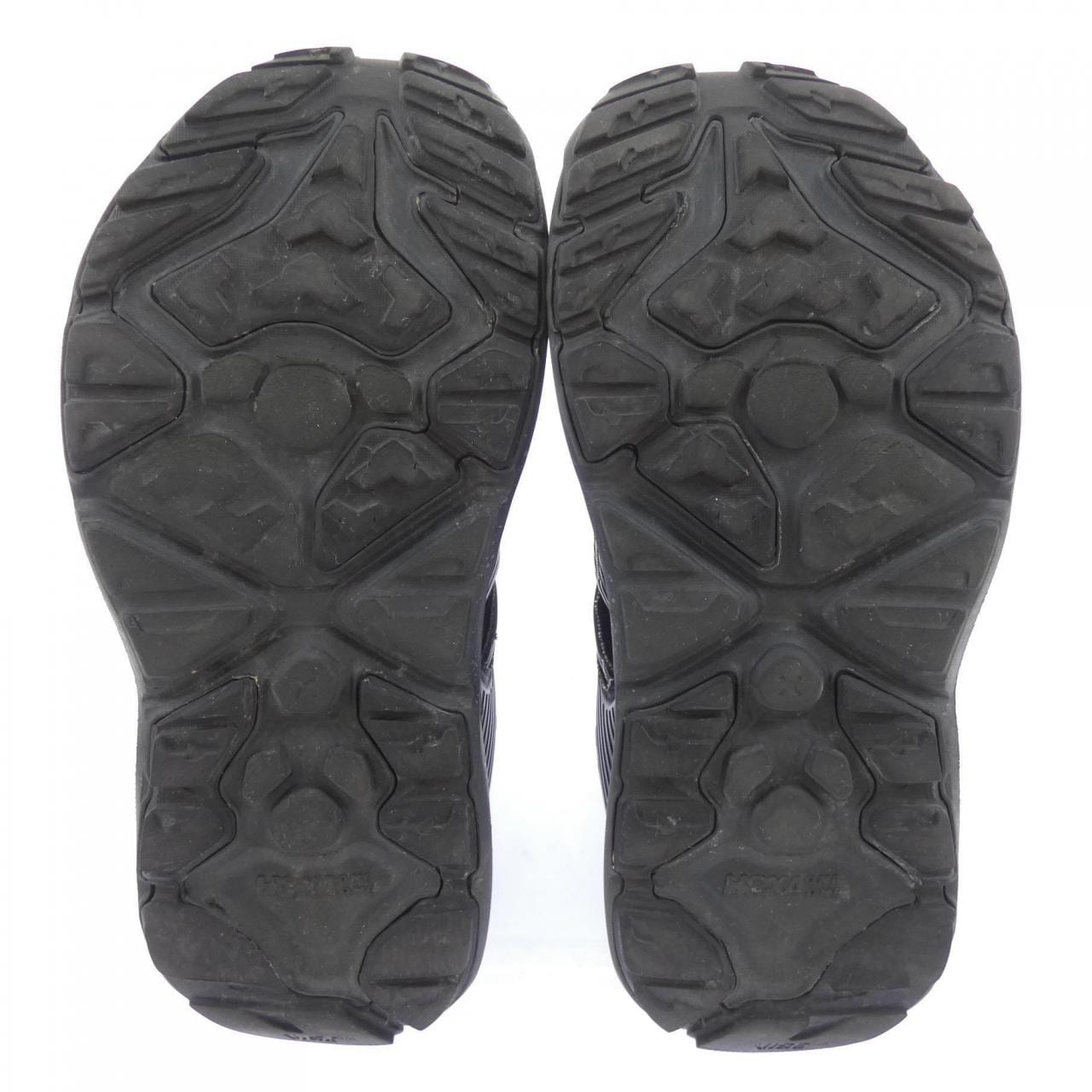 ホカオネオネ HOKA ONE ONE サンダル