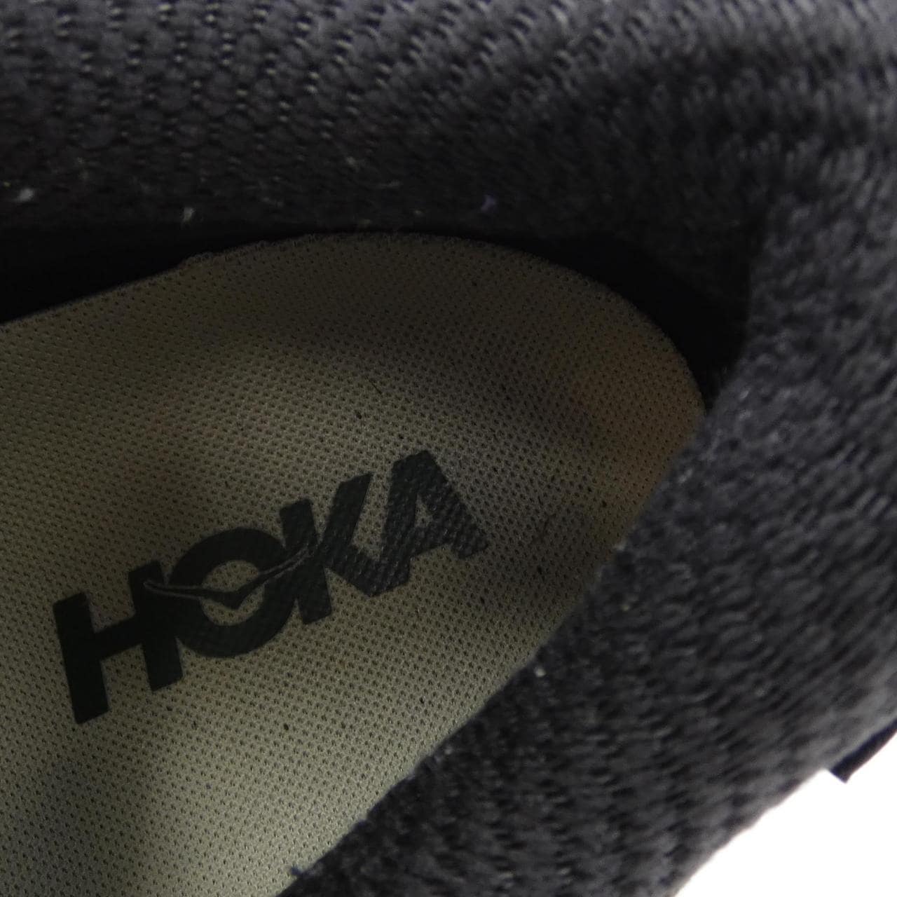 ホカオネオネ HOKA ONE ONE スニーカー
