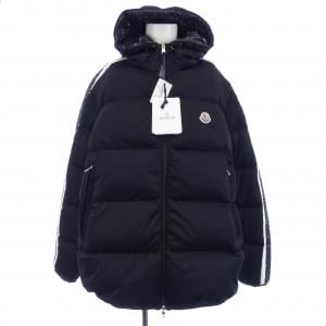 モンクレール MONCLER ダウンジャケット