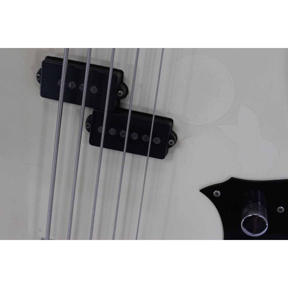 ＦＥＮＤＥＲ　ＪＡＰＡＮ　　ＰＢ－１３０ＭＤ５