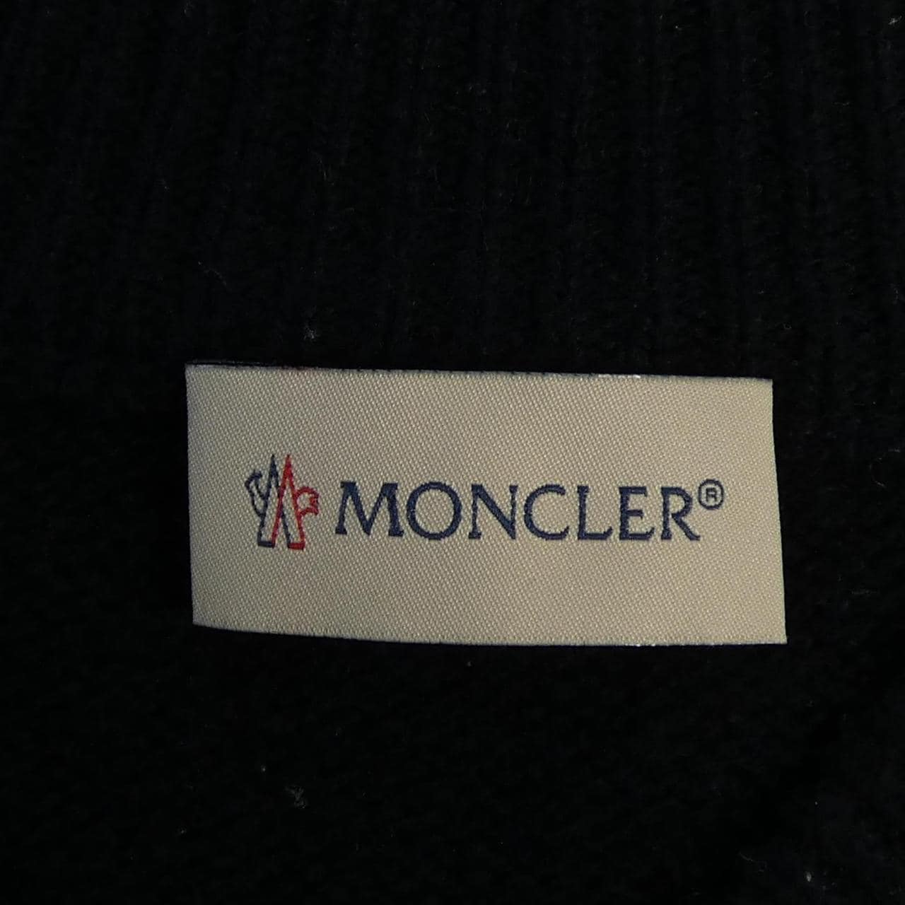 モンクレール MONCLER G20919D00001M1127 ニット