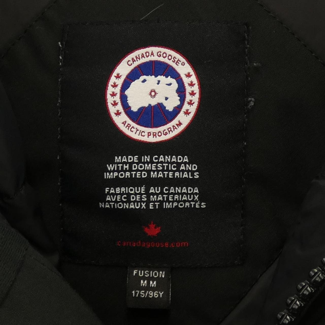 カナダグース CANADA GOOSE ダウンジャケット