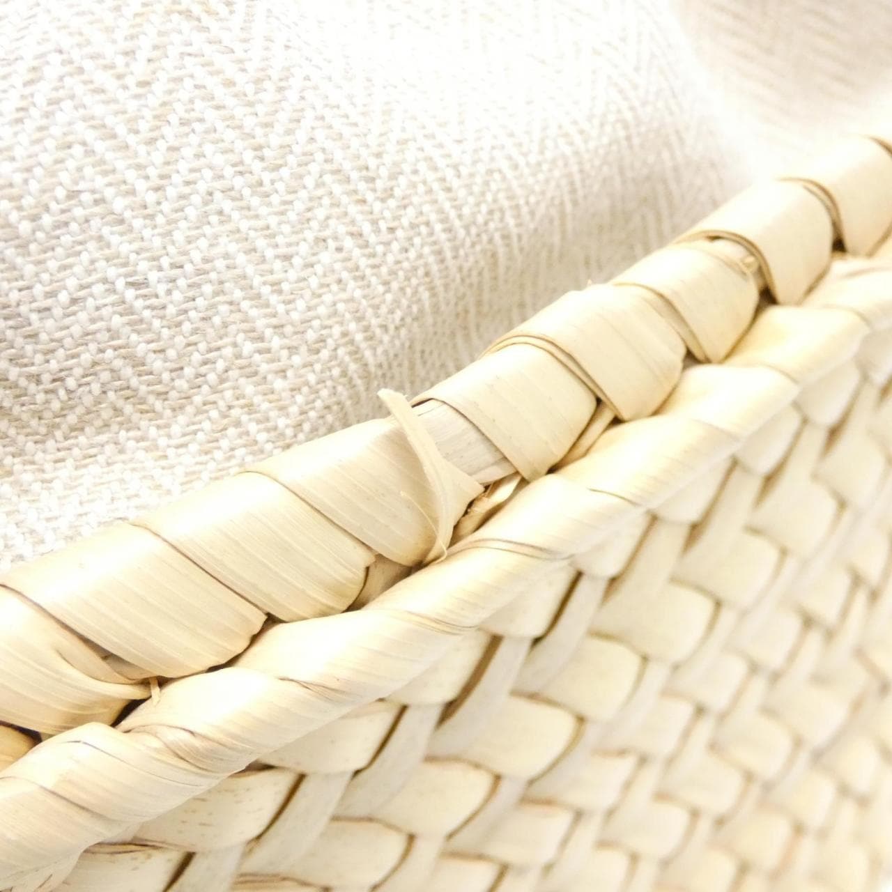 ロエベ ドローストリング バケット バッグ A223222X01 ショルダーバッグ