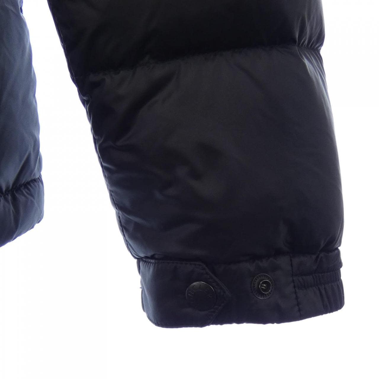 モンクレール MONCLER ダウンジャケット