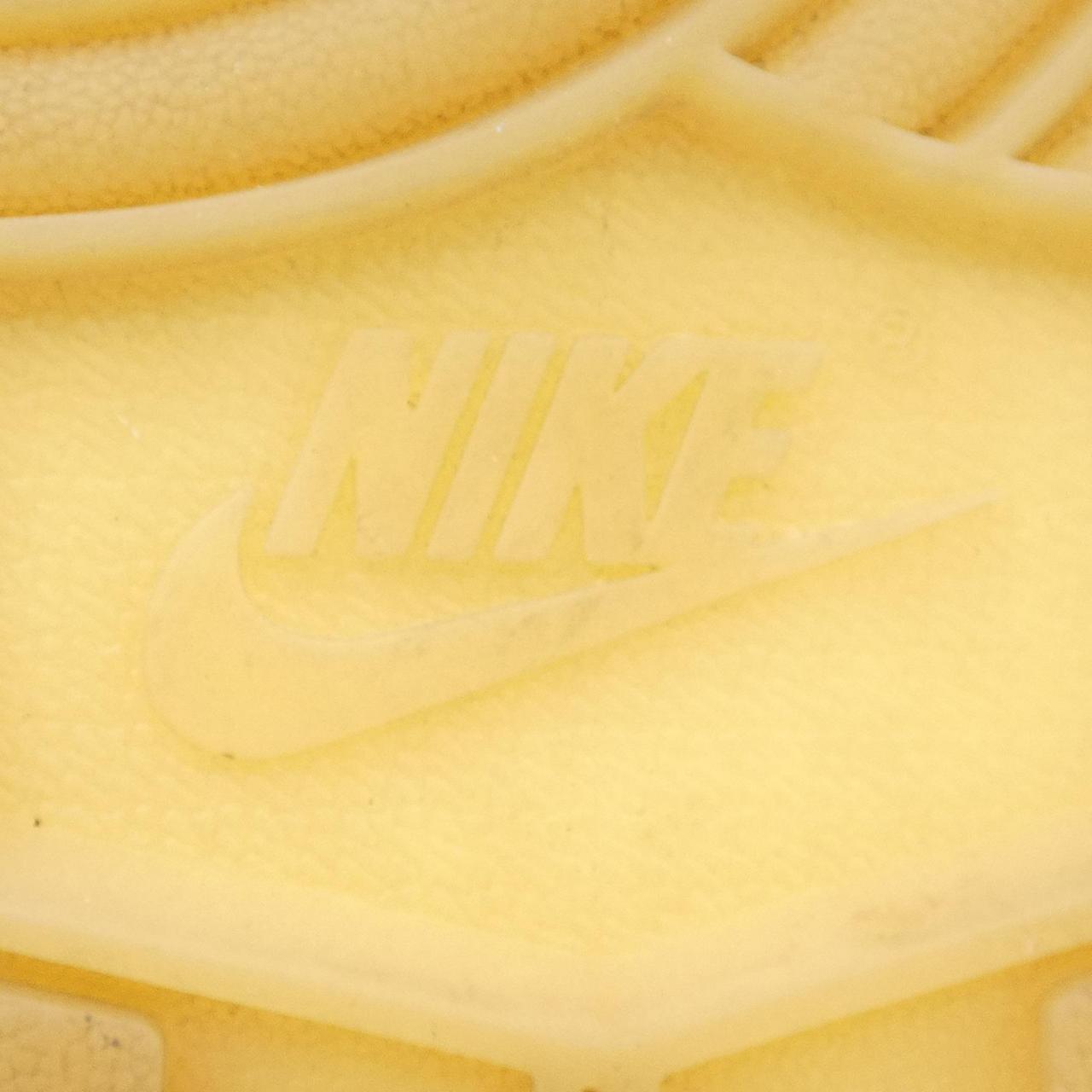 耐克NIKE FD1437-071运动鞋