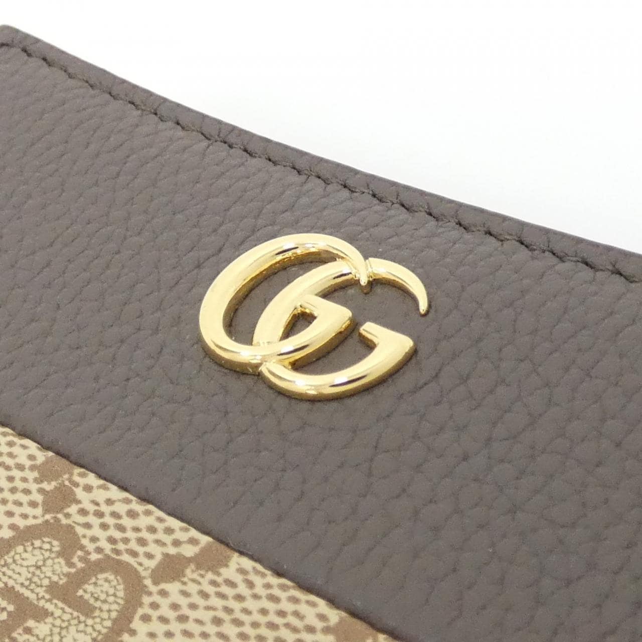 グッチ GG MARMONT 772738 AAGUL 財布