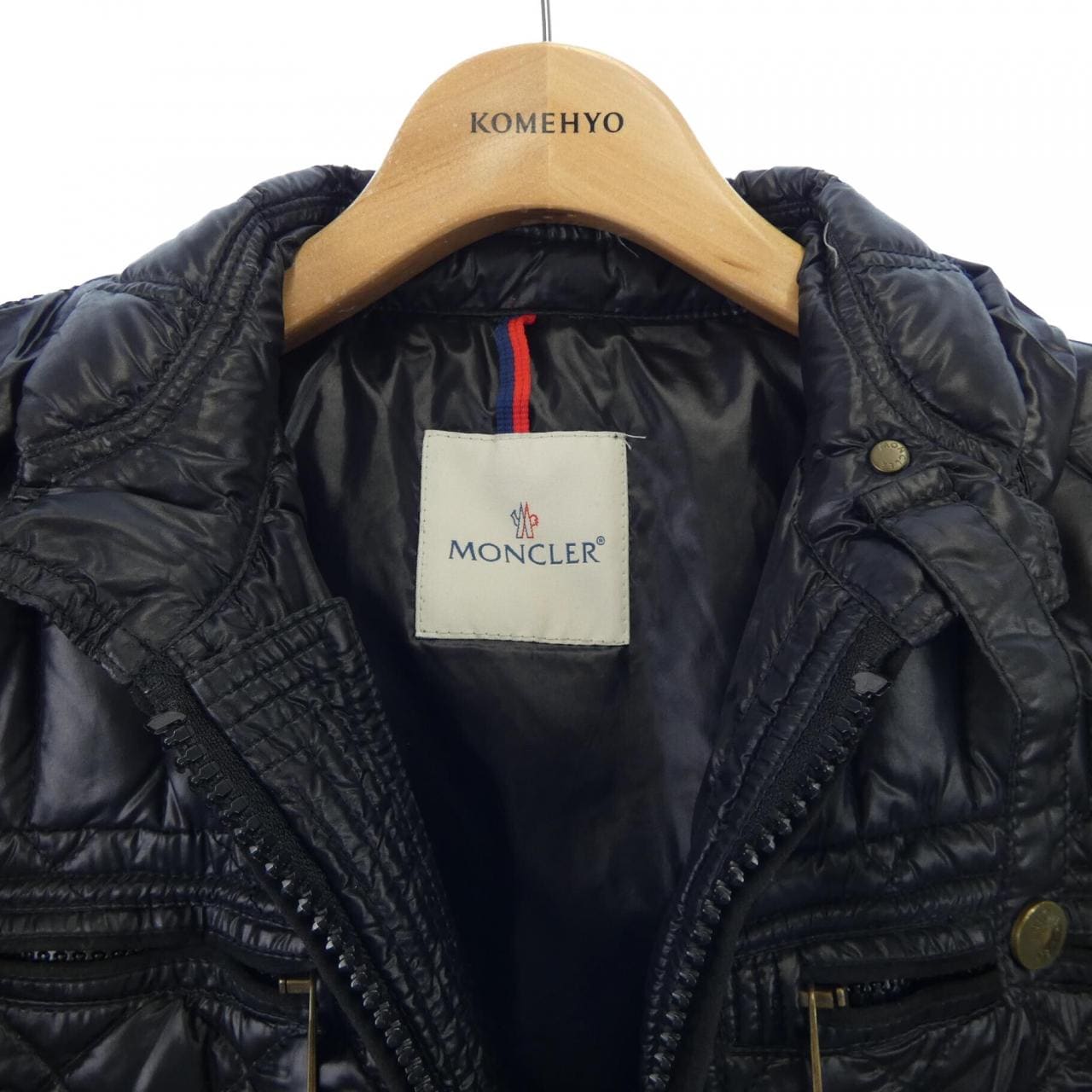 モンクレール MONCLER ダウンジャケット