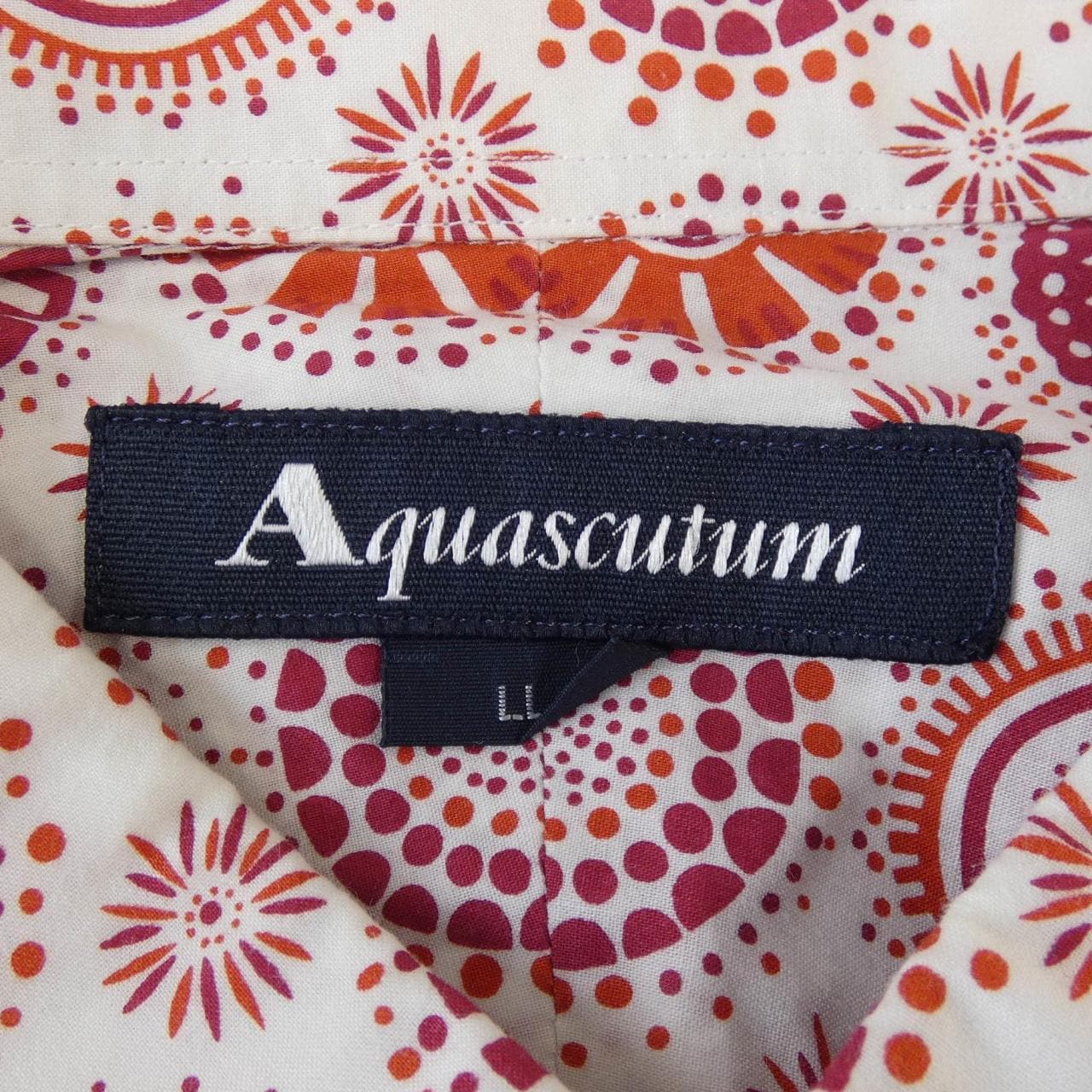 アクアスキュータム Aquascutum シャツ