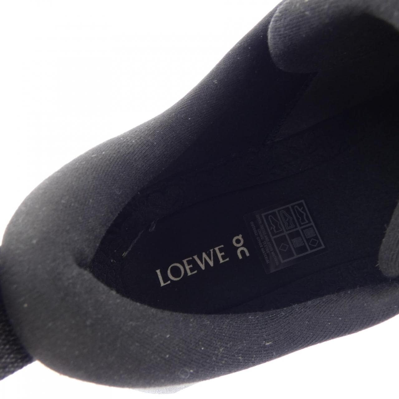 ロエベ LOEWE ON スニーカー