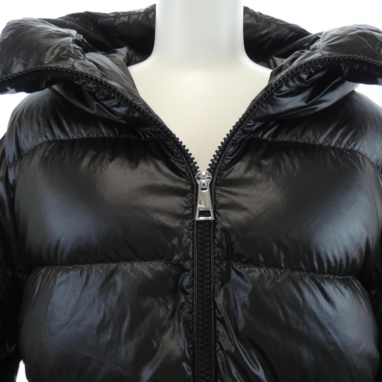 モンクレール MONCLER BIRON ダウンジャケット