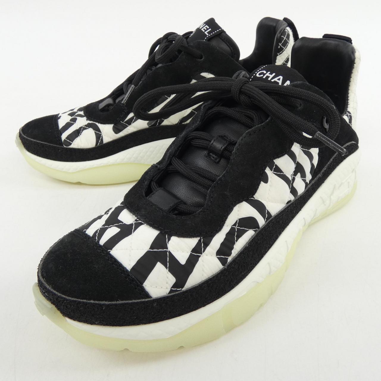 シャネル CHANEL グラフィックロゴ G38290Y55488 スニーカー
