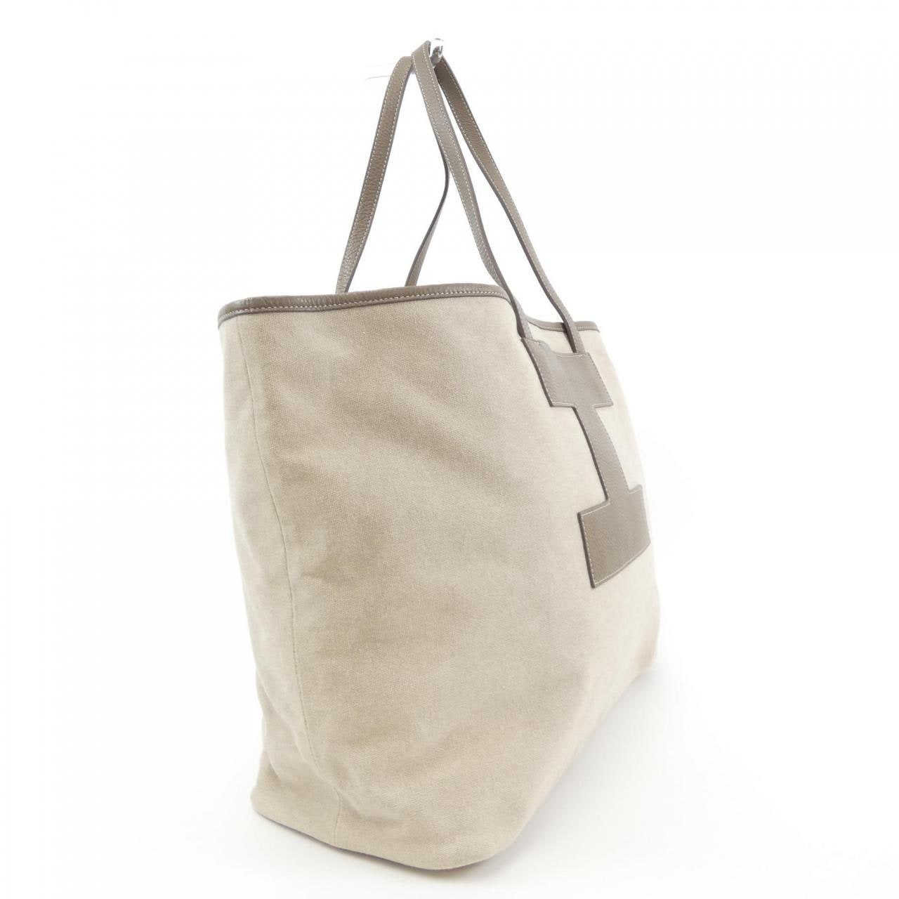 IACUCCI BAG