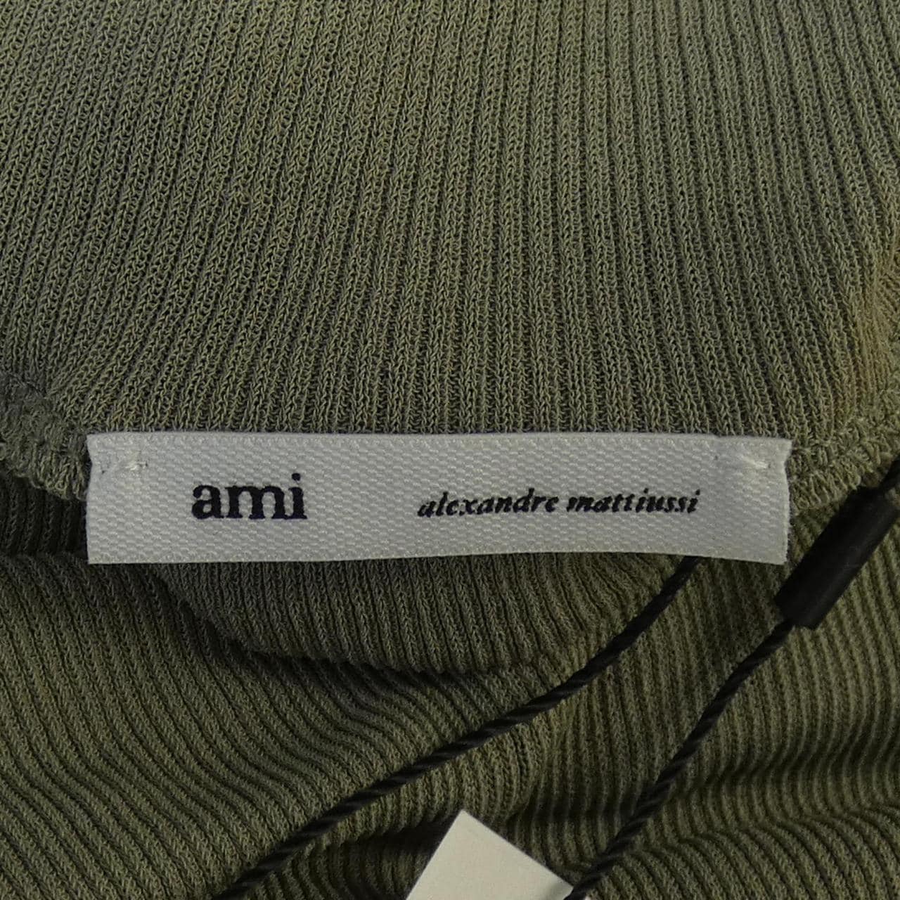 アミ AMI HTS301 トップス