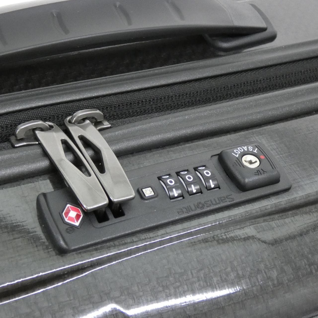 【新品】サムソナイト C-LITE スピナー 55 エキスパンダブル 36L 159482 キャリーバッグ