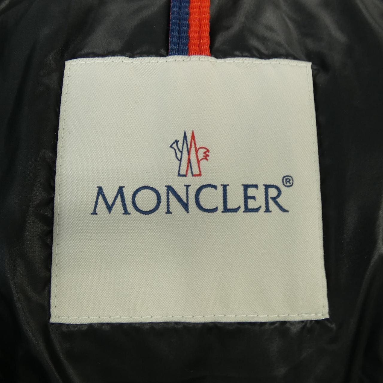 MONCLER蒙克勒羽绒服