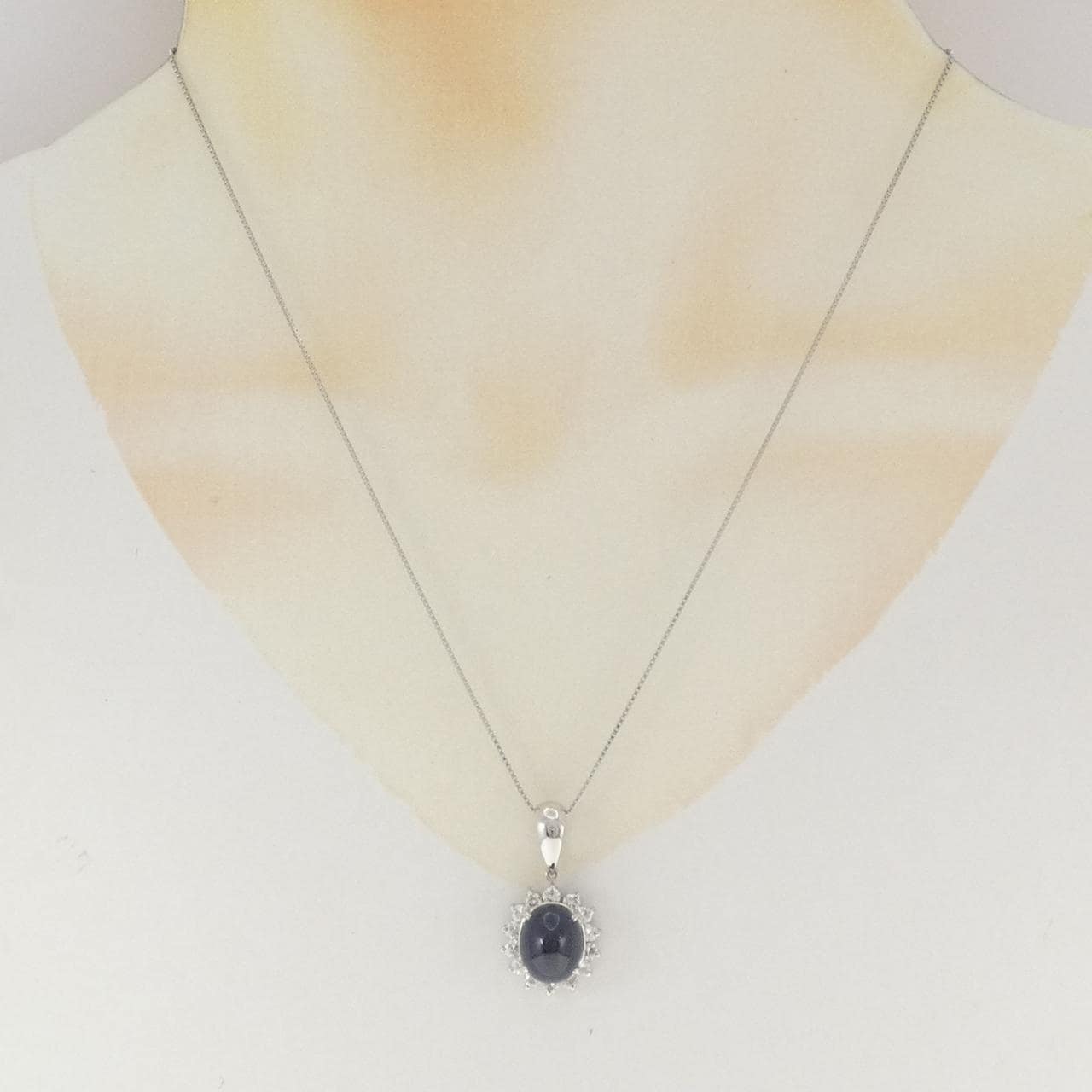 PT900/PT850 サファイヤ ネックレス 6.28CT