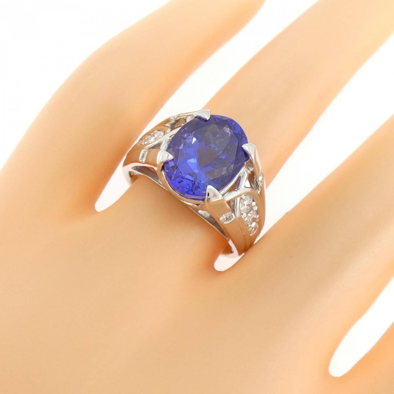 PT900 タンザナイト リング 5.32CT