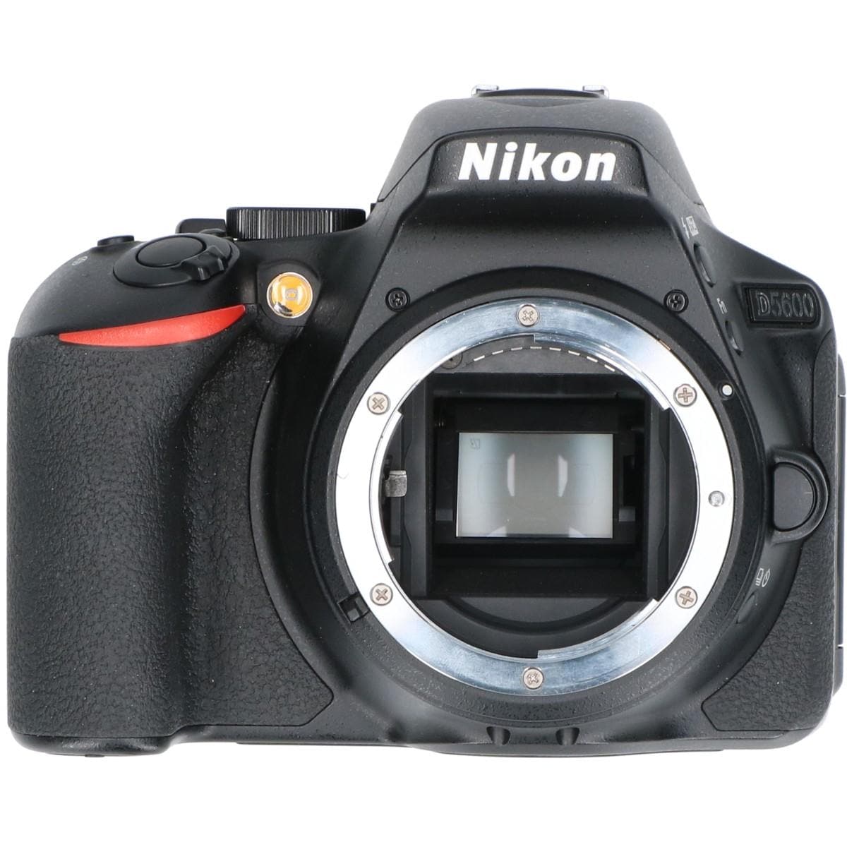 D5600