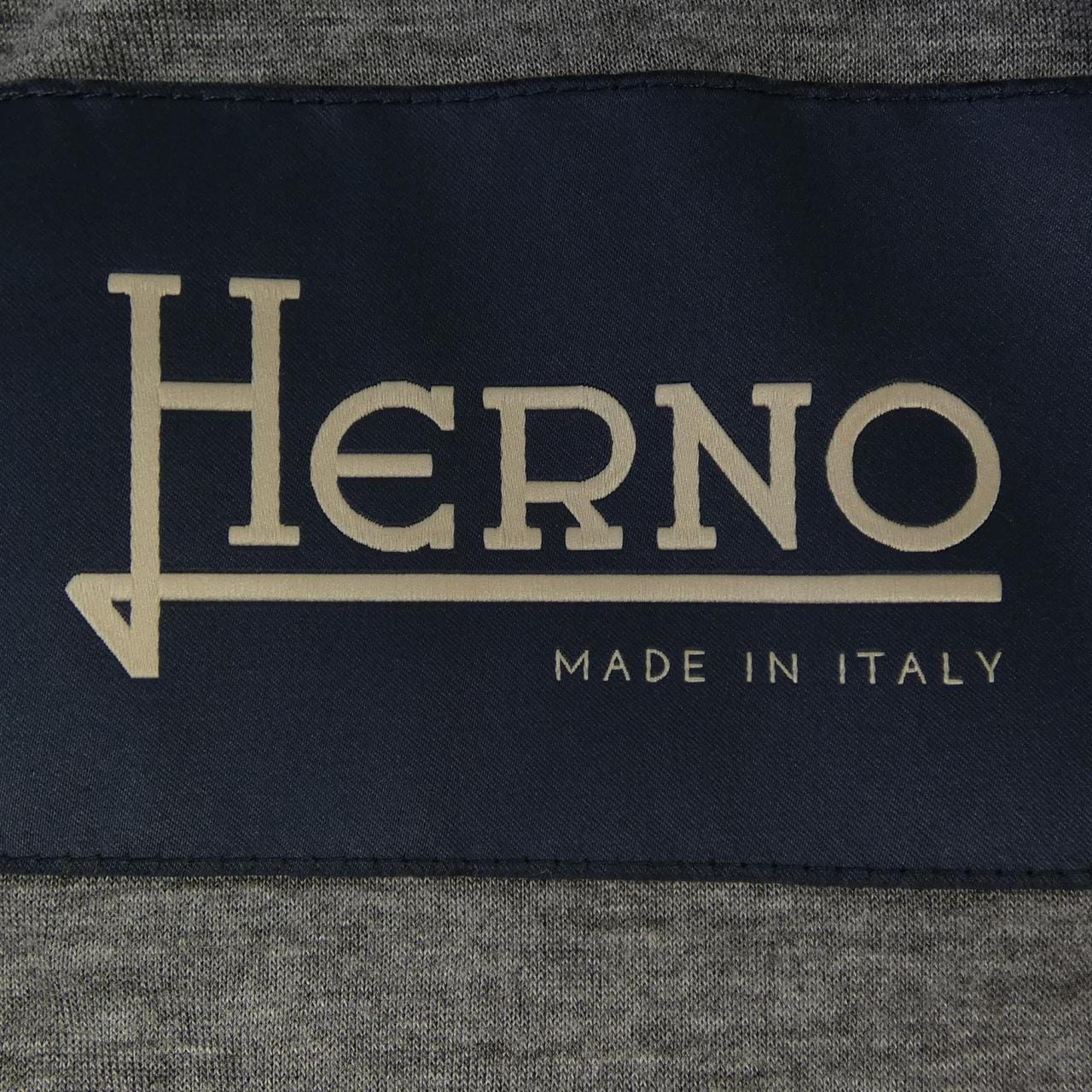 ヘルノ Herno GI000657U ブルゾン