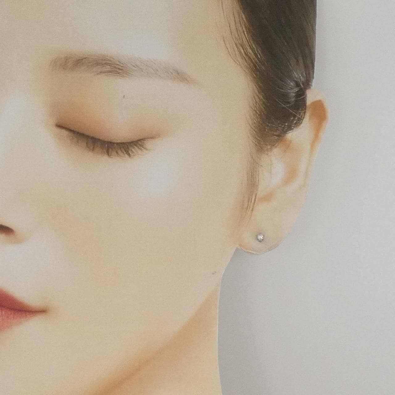 PT900 ソリティア ダイヤモンド ピアス 0.10CT