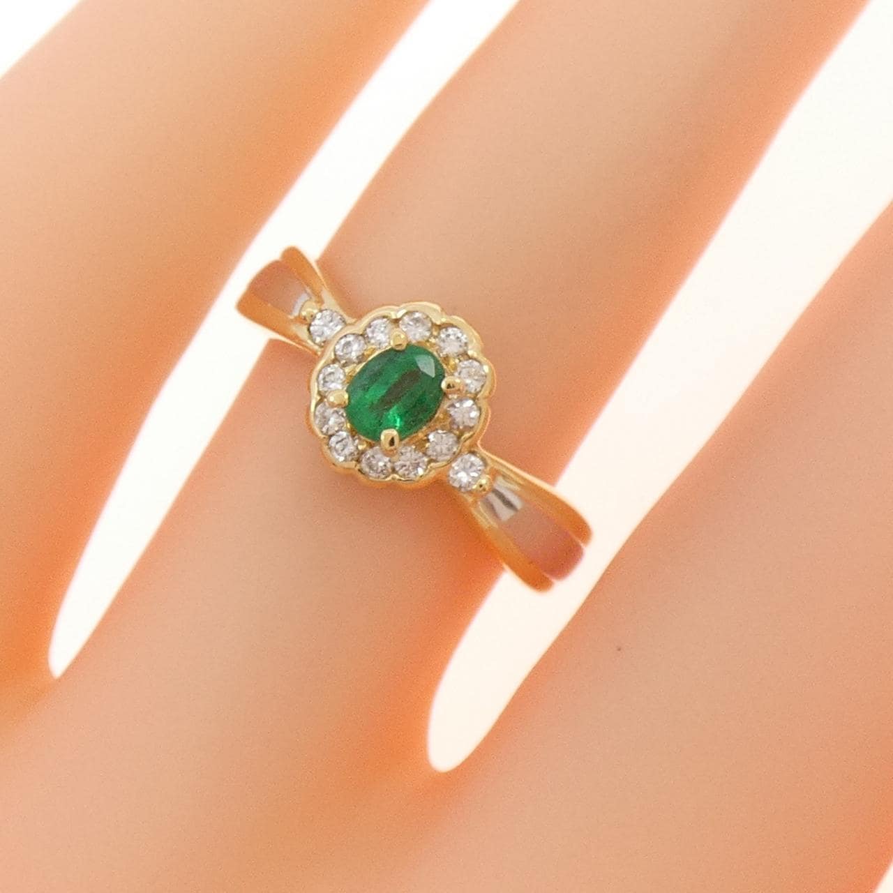 K18YG/PT绿宝石戒指0.19CT