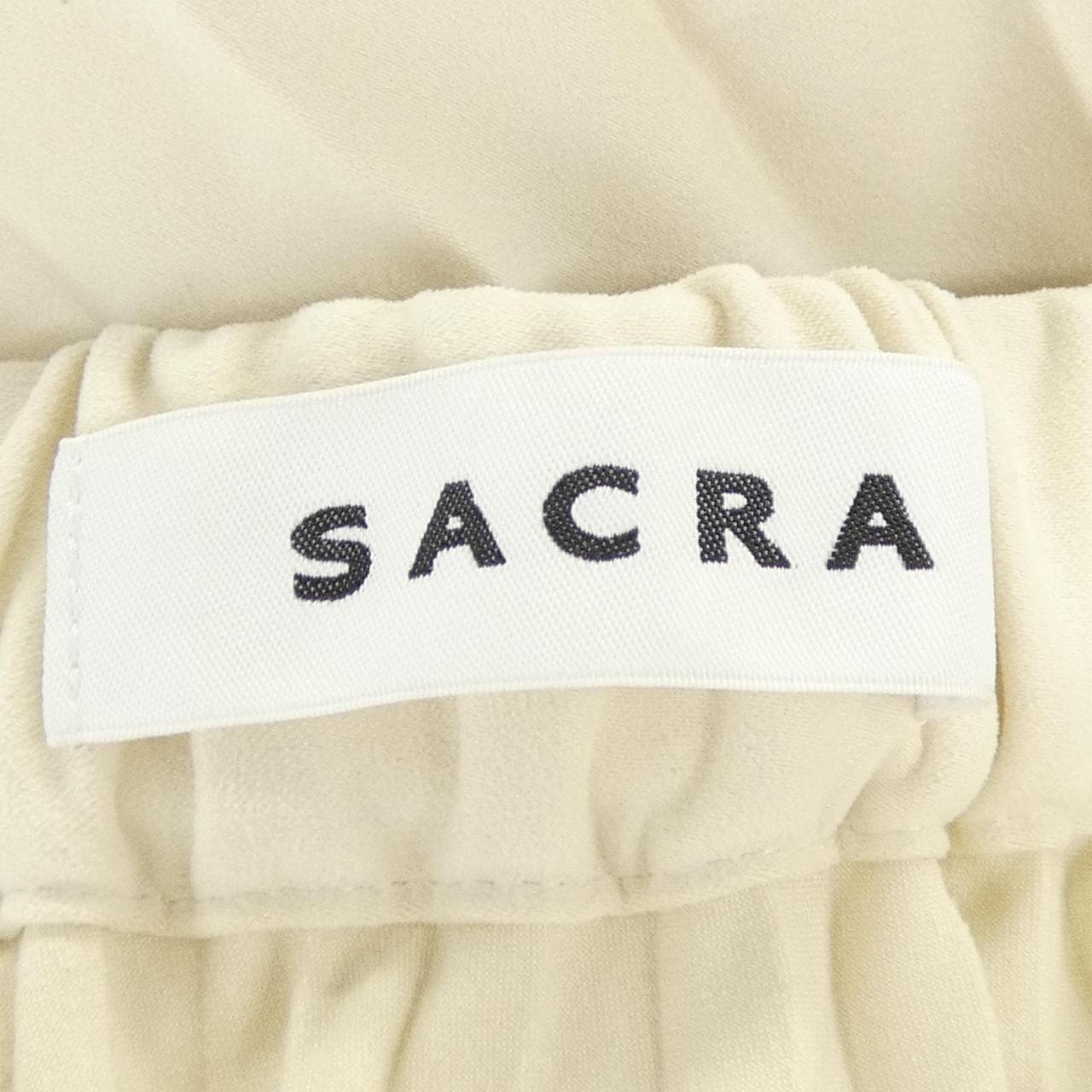 サクラ SACRA スカート