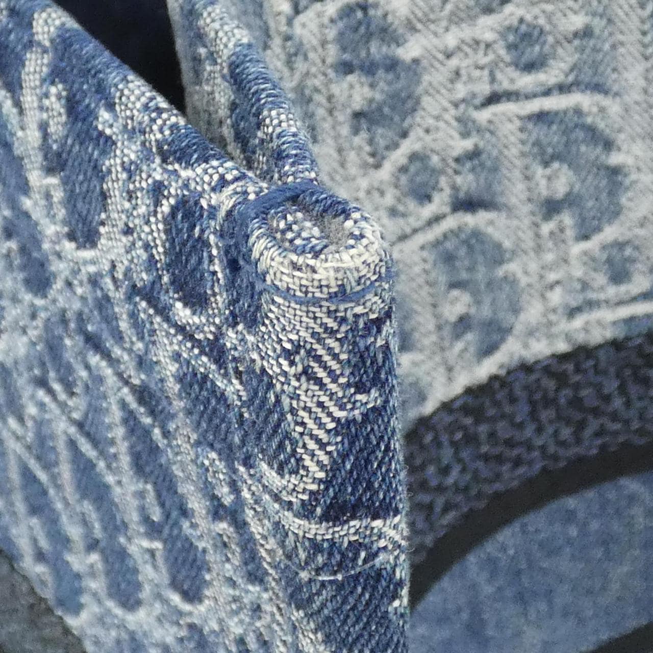 クリスチャンディオール DENIM DIOR OBLIQUE ディオール ブック トート ミディアム M1296ZEGC バッグ