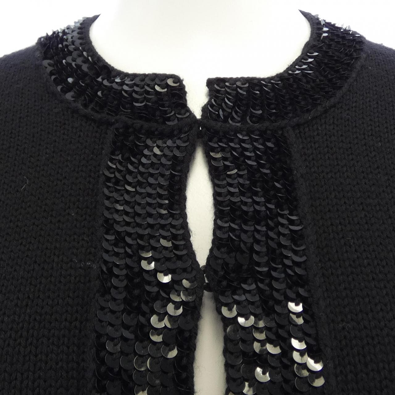 シャネル CHANEL P30293K00367 07C カーディガン