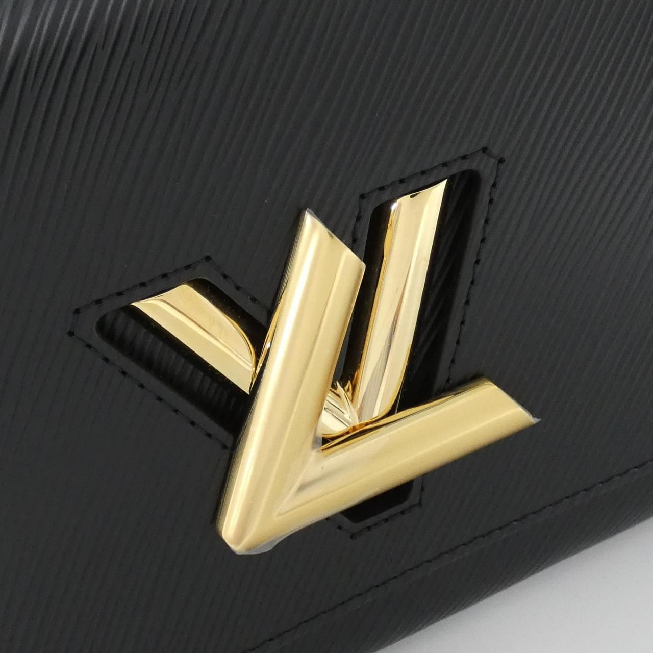 LOUIS VUITTON Epi Twist MM M21113 单肩包
